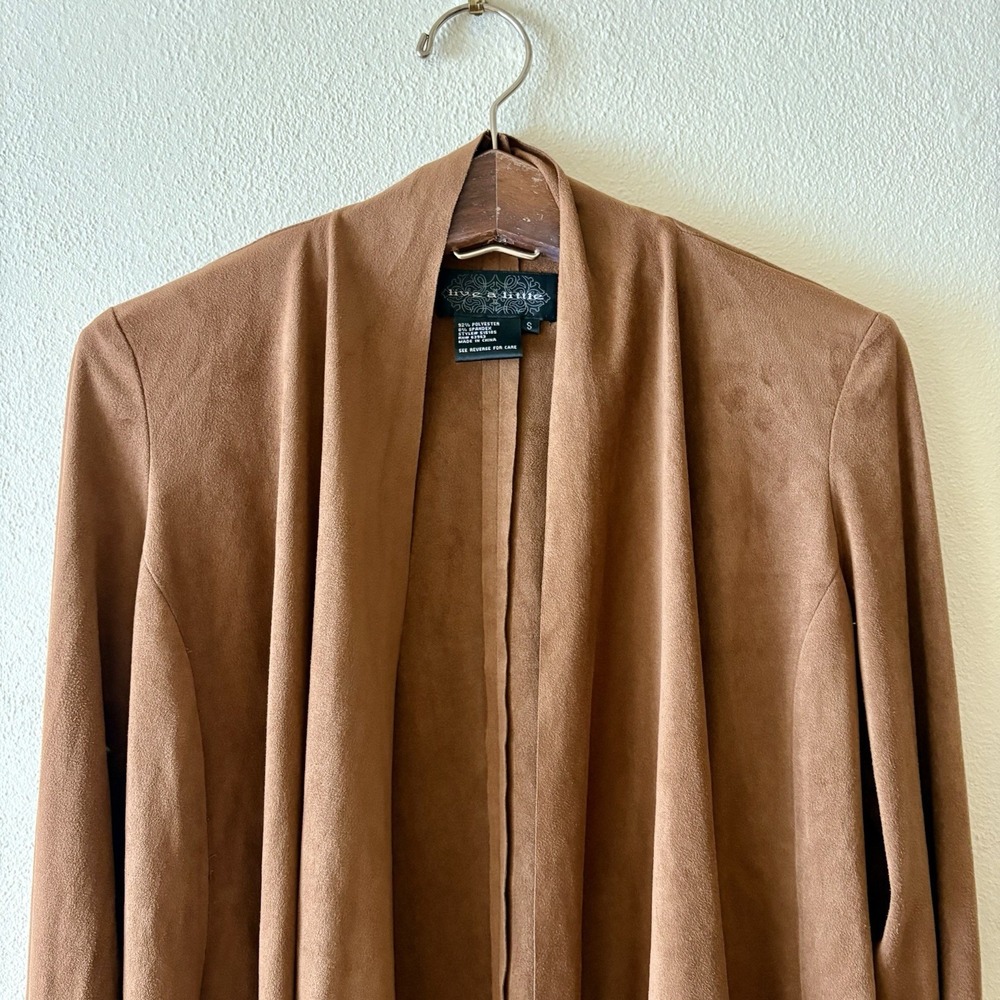 Live A Little faux suede open drape front‎ jacket - Picture 11 of 12